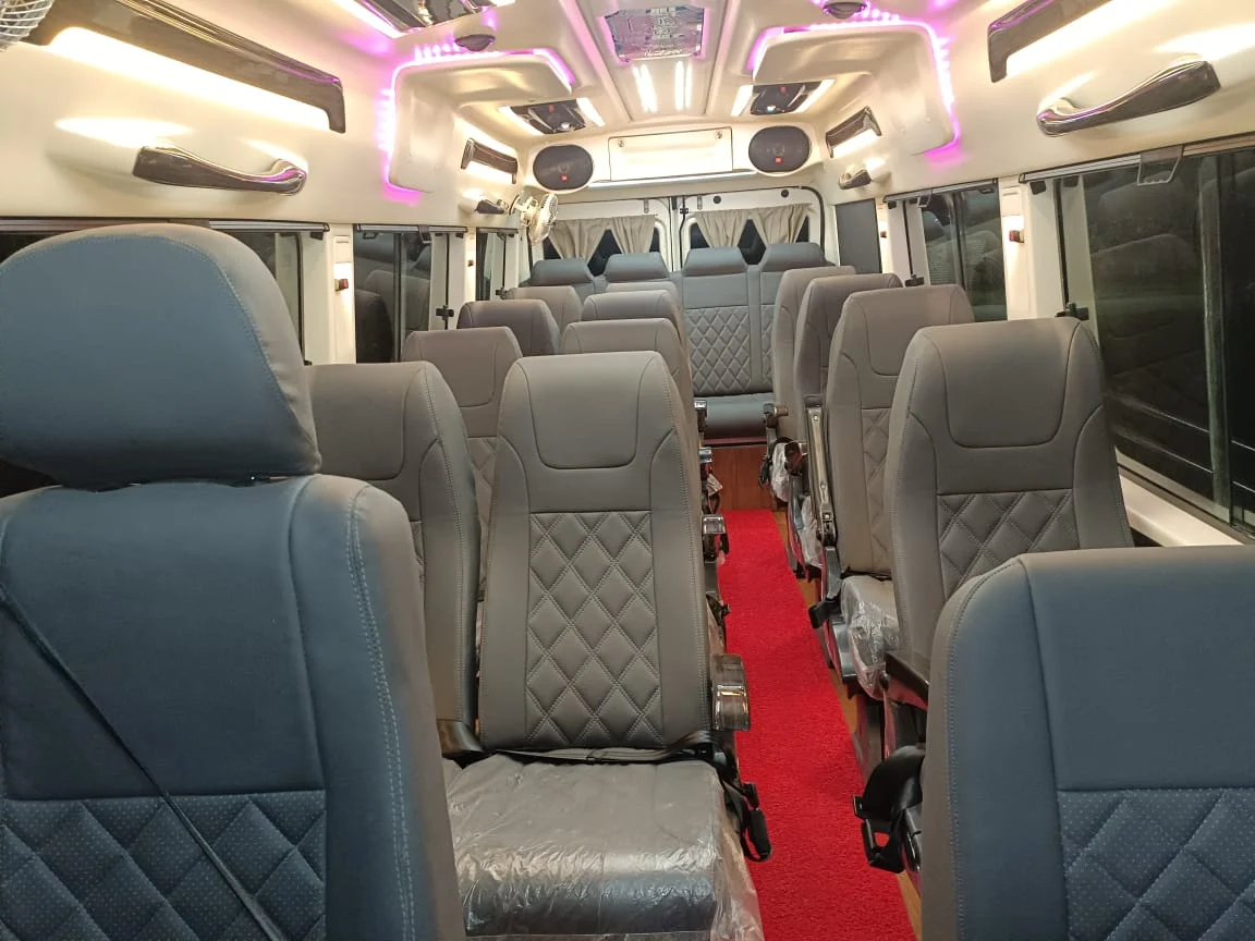 Group Traveller Van